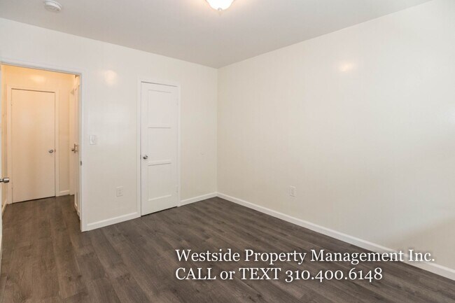 Building Photo - 334 Witmer St