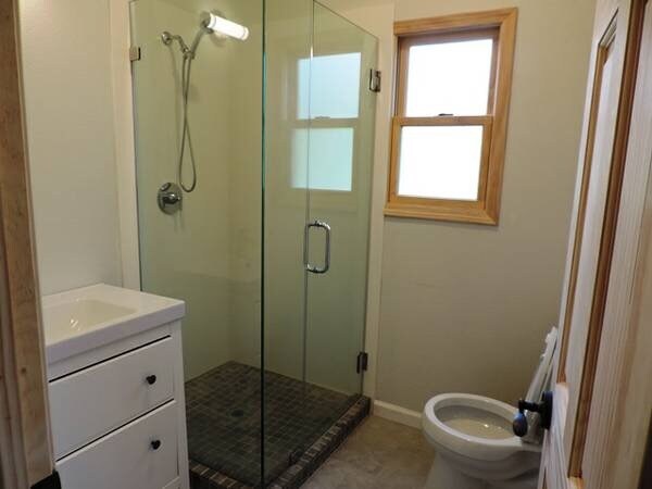 Building Photo - 442 Marshall Dr