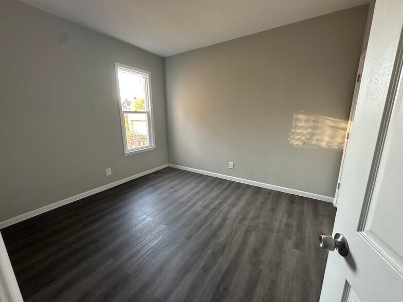 Bedroom 1 - 349 Westminster St