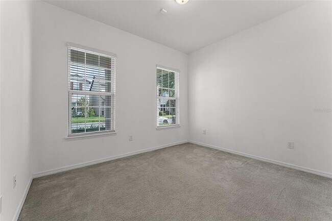Building Photo - 12676 Salomon Cove Dr
