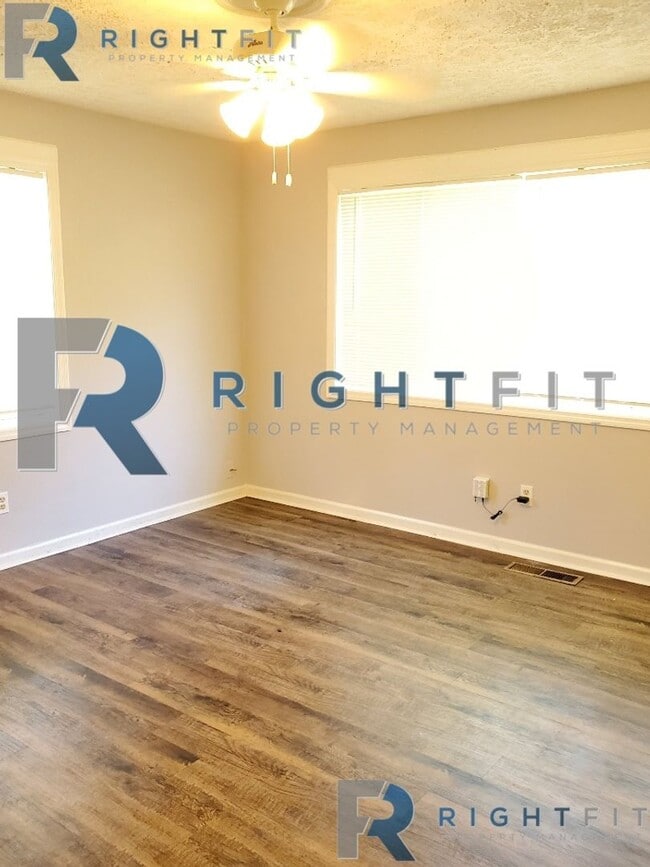 Building Photo - Welcome Home!