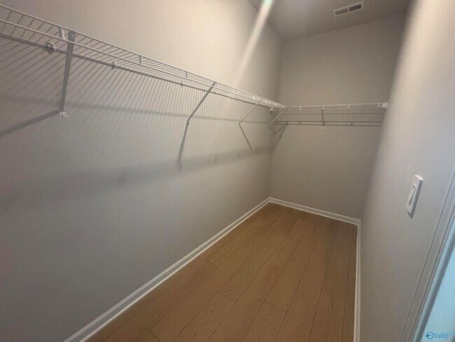 Building Photo - 15416 GRAYSON CIR