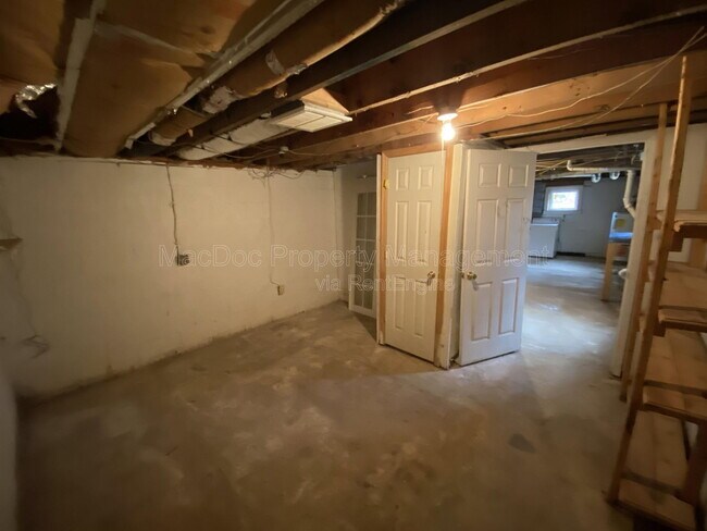 Building Photo - 11308 Gordon Rd