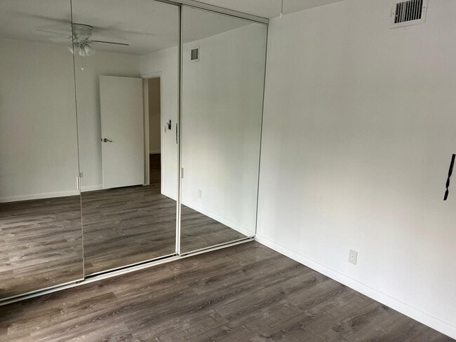 Building Photo - 6342 Chasewood Dr