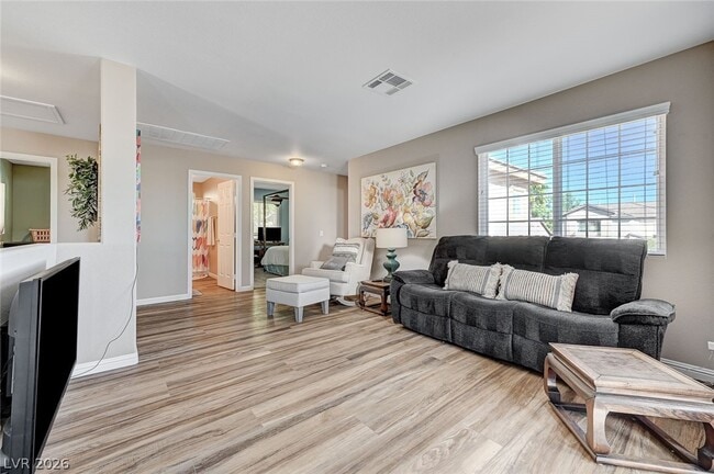 Building Photo - 10617 Austin Bluffs Way