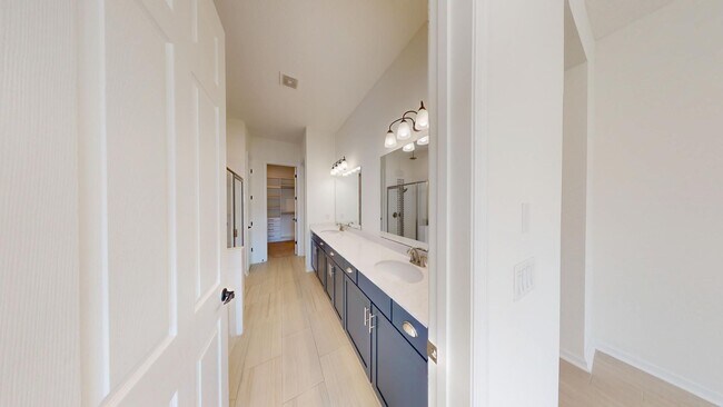 Building Photo - 4BR/ 4.5BA Beautiful Home In Eagles Landing