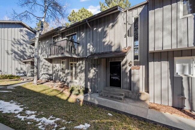 Building Photo - 2308 Hearth Dr