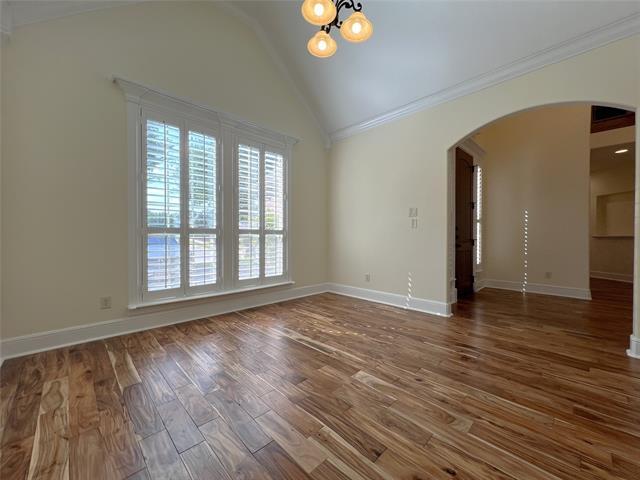 Building Photo - 609 Goliad Dr