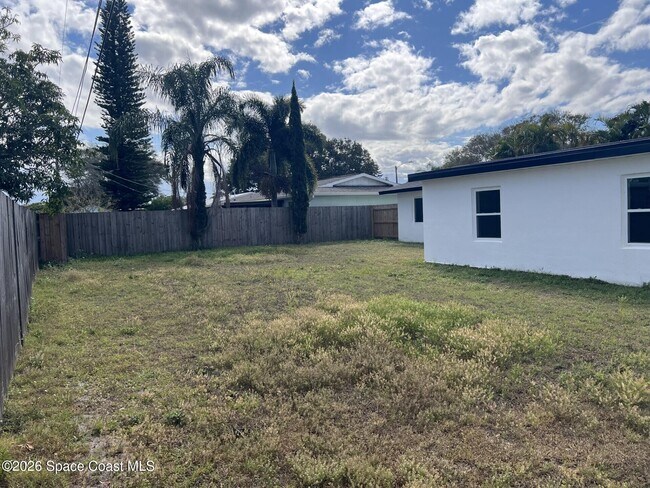 Building Photo - 751 Burman Ln NE