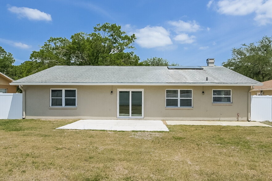 Building Photo - 5518 Pentail Cir