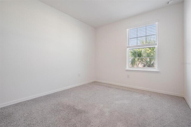 Building Photo - 32096 Pond Apple Bnd