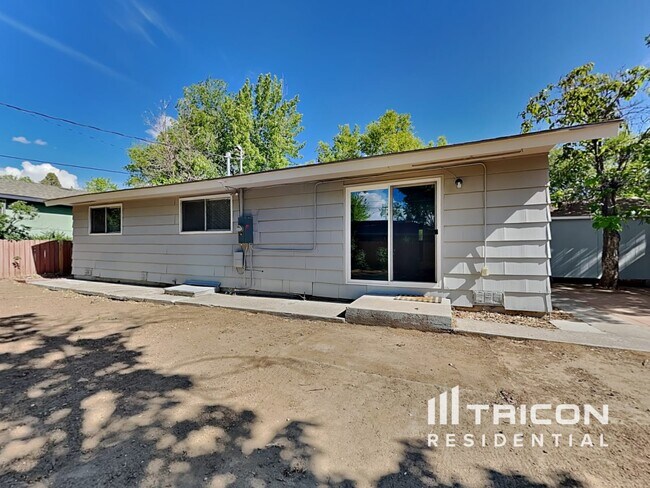 Building Photo - 2830 Judith Ln