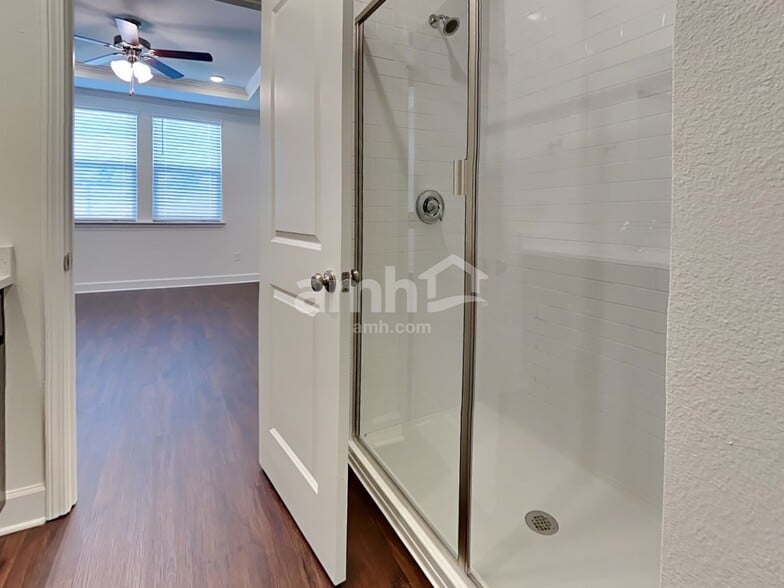 Building Photo - 2927 Rolling Acres Rd