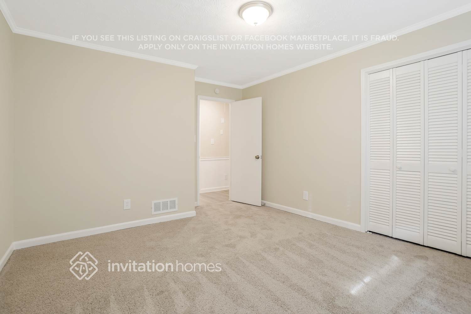 Building Photo - 276 Chambre Ct SW