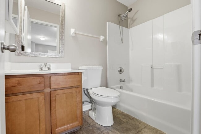 Building Photo - 511 Anthem St