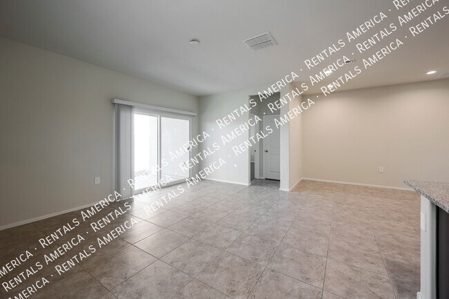 Building Photo - 18436 W Artemisa Ave