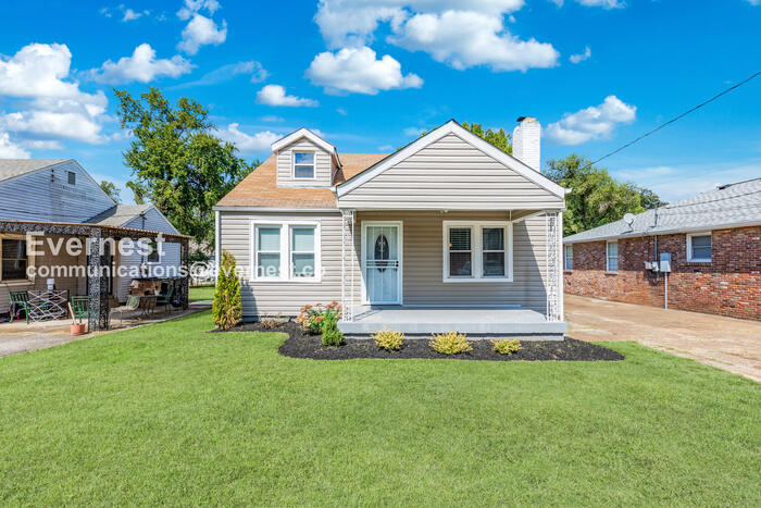 Building Photo - 1605 Straightway Ave