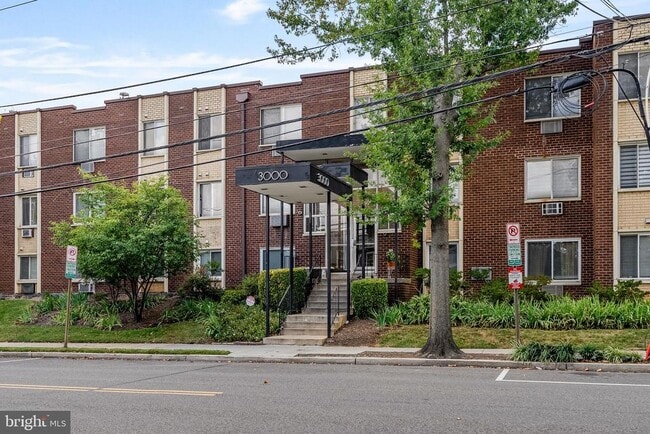 Building Photo - 3000 7th St NE