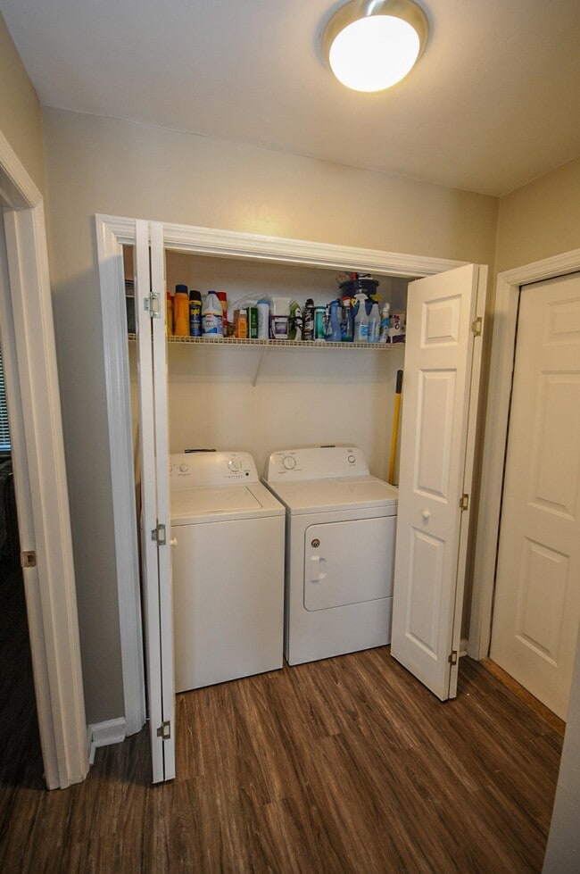 Building Photo - 4258 Augustus Oak Ct