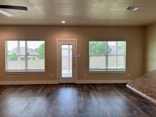 Building Photo - 6008 Boxelder Trl