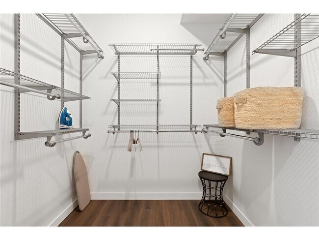 Building Photo - 366 Magnolia Ln