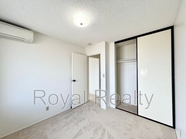 Building Photo - 95-693-693 Lewanuu St