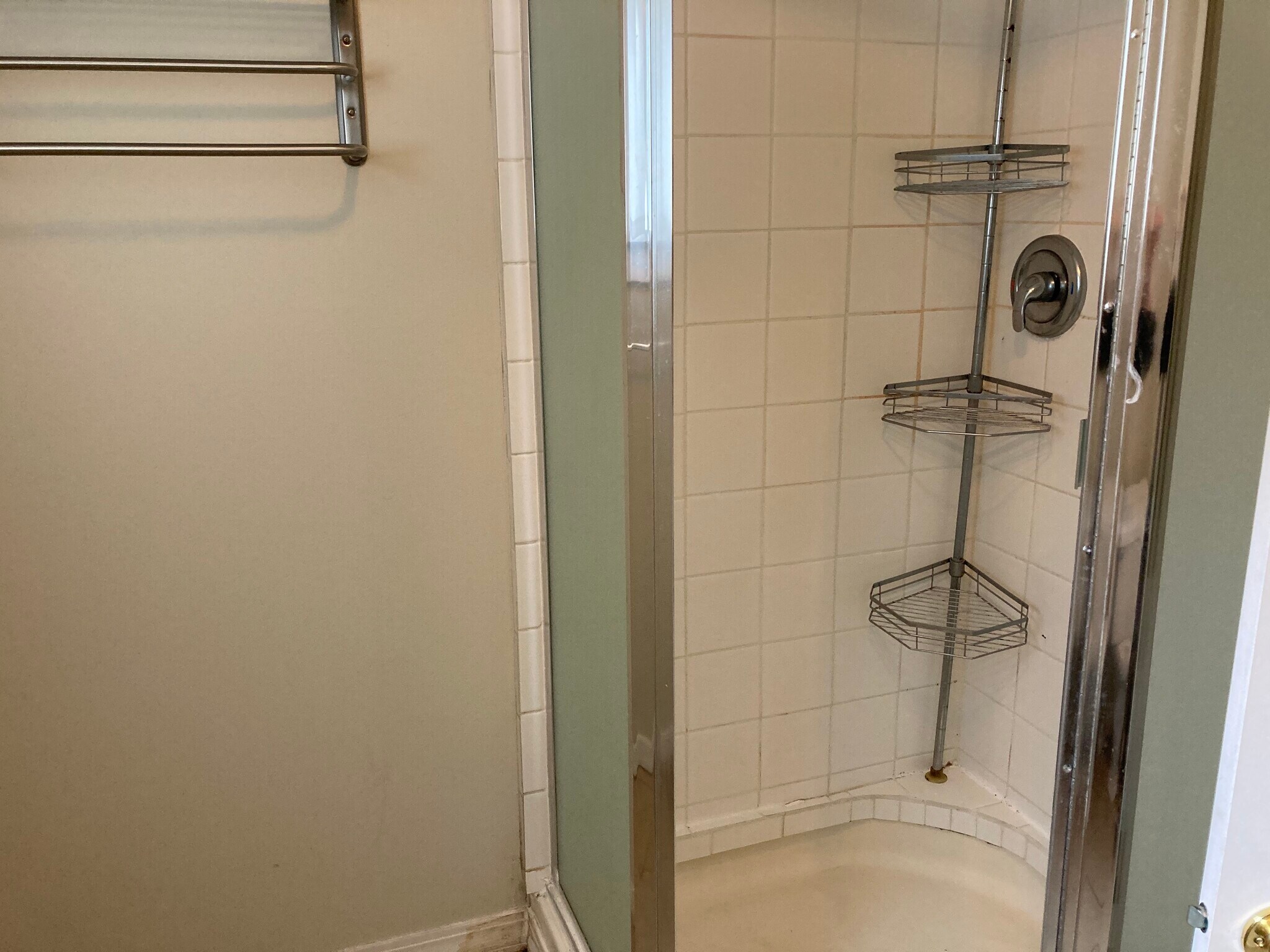 Shower room - 8223 S 123rd St