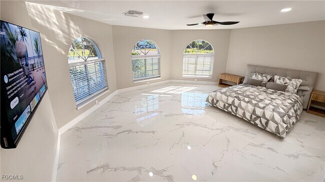 Building Photo - 201 Randy Ln