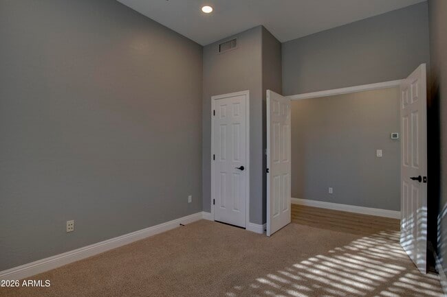 Building Photo - 16420 N Thompson Peak Pkwy