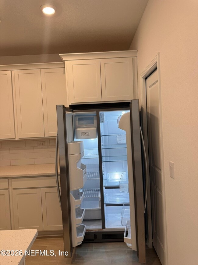 Building Photo - 109 Silver Myrtle Ct