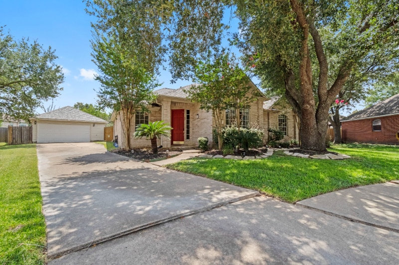 Primary Photo - 6310 Briar Cross Ct