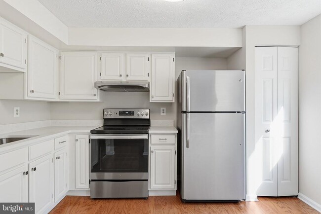 Building Photo - 1118 Casper Dr