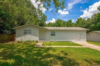 Building Photo - 3BR/1BA House for Rent in Jacksonville, AR!