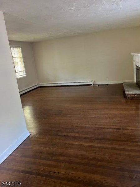 Building Photo - 307 Walnut Ave