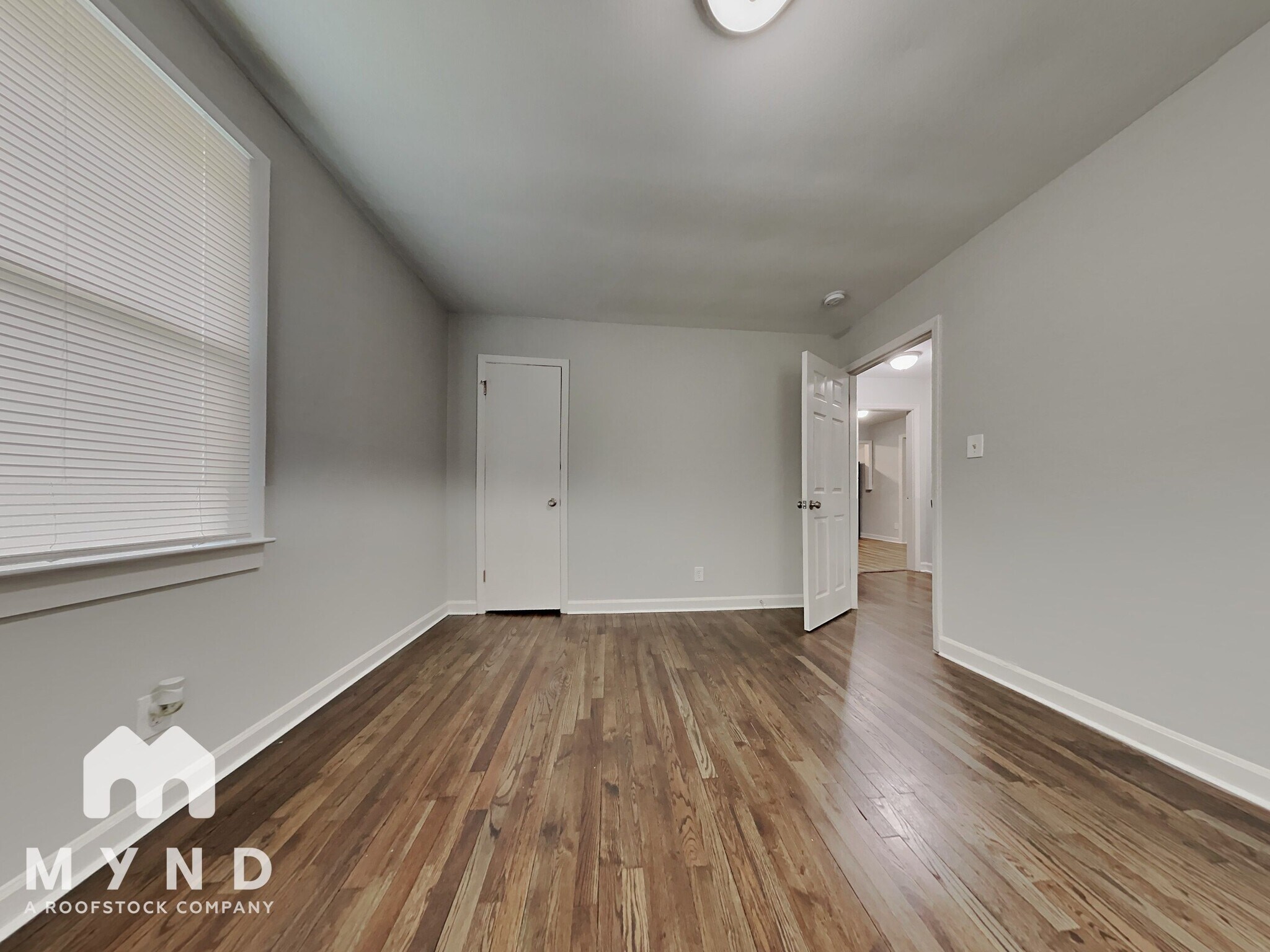 Building Photo - 1720 Finchley Dr