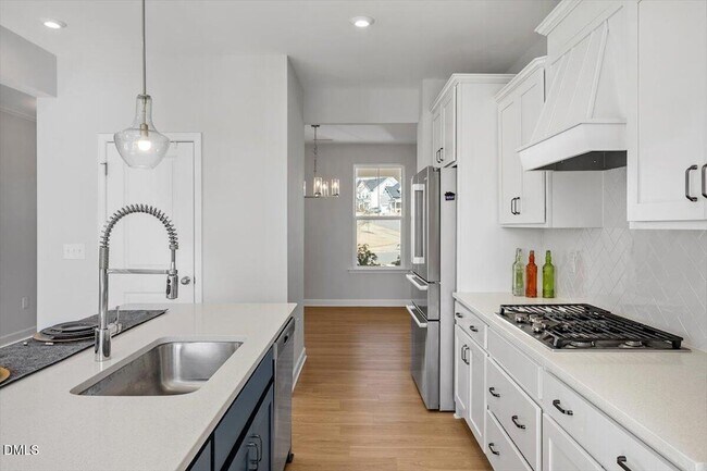 Building Photo - 128 Highland Grv Wy