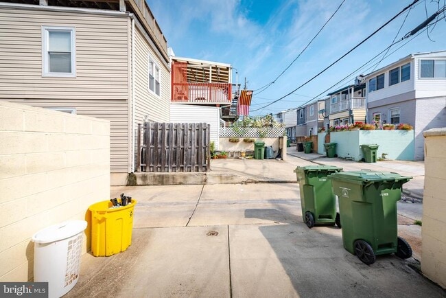 Building Photo - 3206 Elliott St