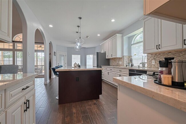 Building Photo - 20533 Verde Canyon Dr