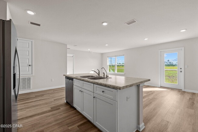 Building Photo - 5132 Rivergrass Dr