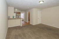 Building Photo - Shady Tree Apartments