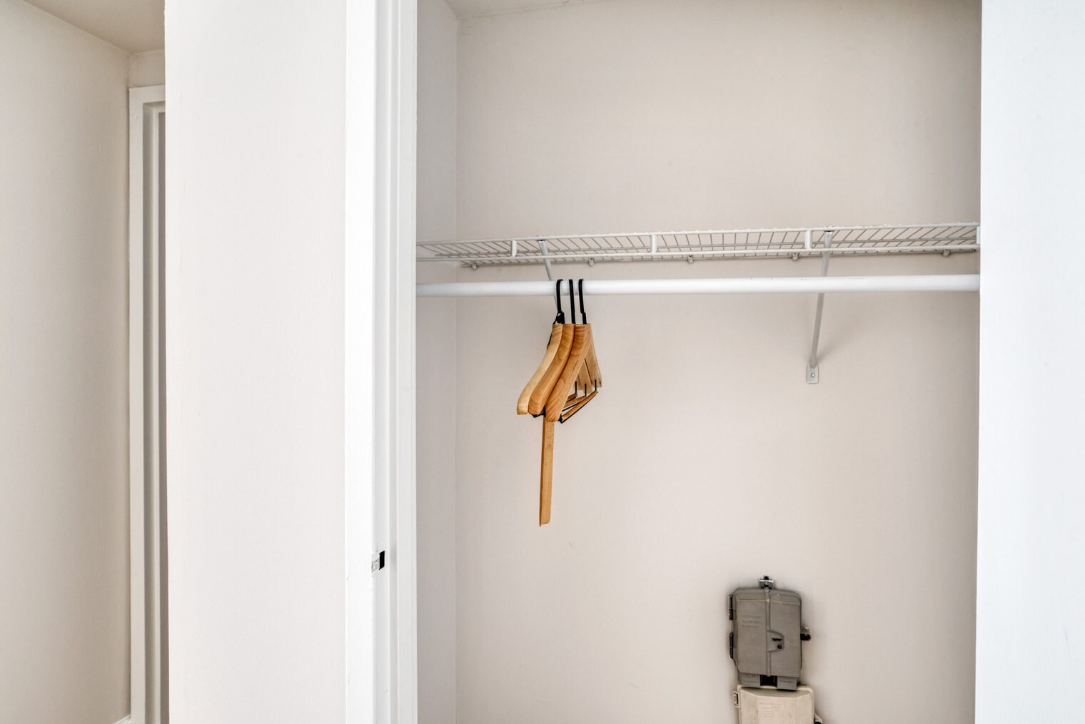 Building Photo - 120 W 21st St