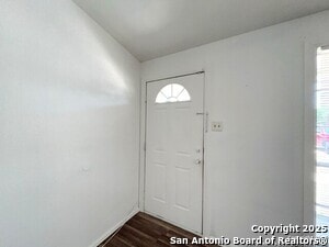 Building Photo - 9202 Silver Hill