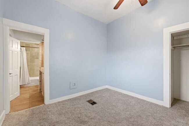 Building Photo - Cozy Studio in Charming Victorian Home in Baker District