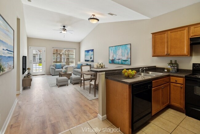 Building Photo - 457 Ponderosa Pines Dr