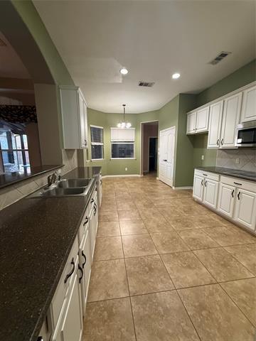 Building Photo - 1602 Harvest Glen Dr