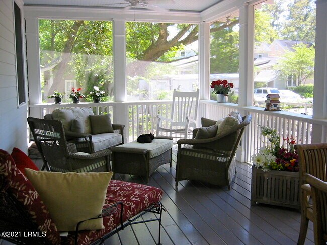 Building Photo - 31 Porcher Pinkney