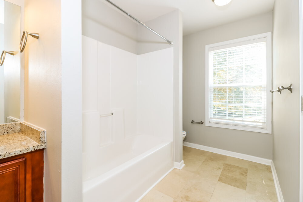 Building Photo - 6682 Silk Tree Pointe