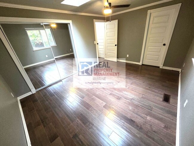 Building Photo - !!MOVE-IN SPECIAL- 50% OFF 1ST FULL MONTH RENT!!  Beautiful 3 Bedroom, 2 Bath in Lacey!