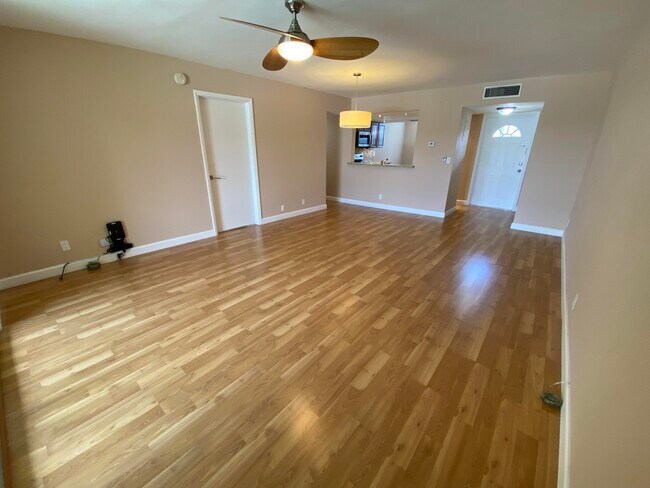 Building Photo - 7365 NW 18th St