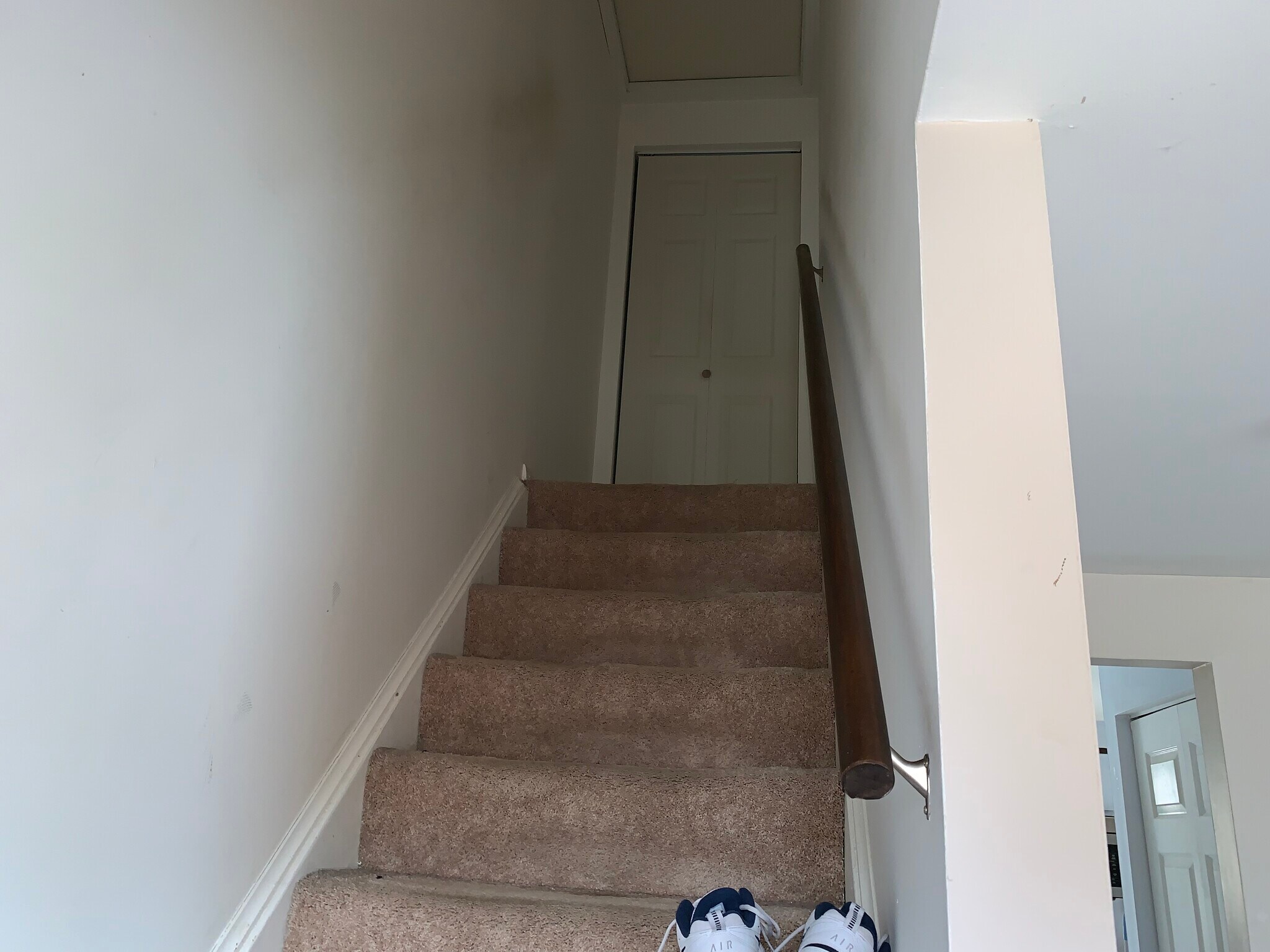 Building Photo - 4304 Royalview Dr